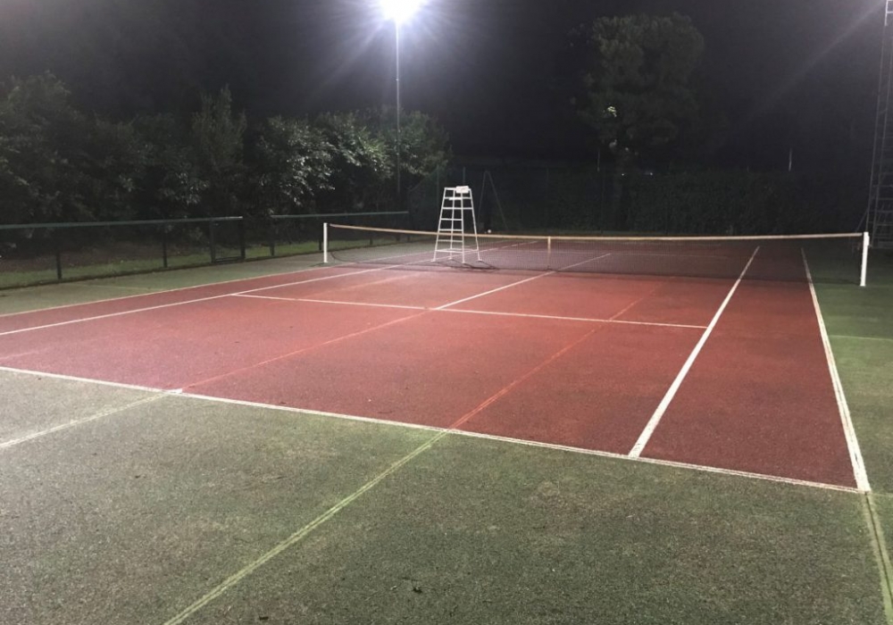 Impianto Illuminazione Campo da Tennis